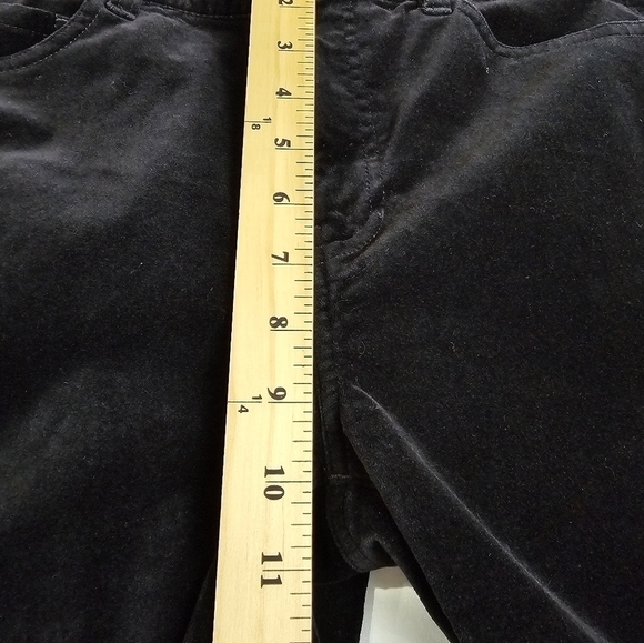 CAbi Black Gala Velvet 5 pockets, Skinny Jeans size 10 - Picture 3 of 7